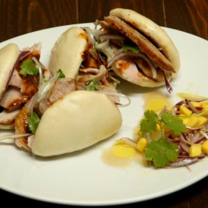 Receta de bao buns al vapor rellenos de cerdo asado
