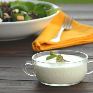 Receta de salsa ligera de yogur con o sin Thermomix