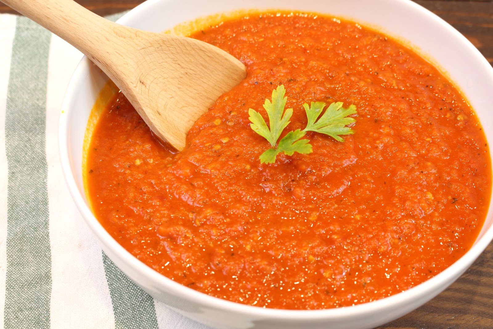 Receta de salsa de tomate casera con o sin Thermomix