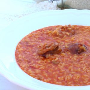 Receta de arroz caldoso con chorizo en Mambo