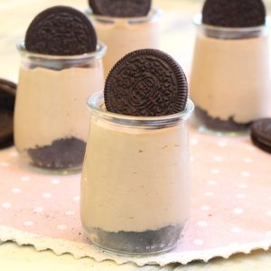 Receta de vasitos de Oreo y crema de Nutella con Mambo