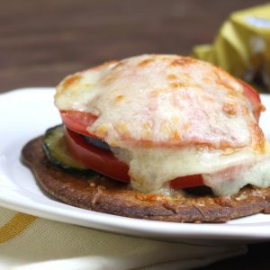 Receta de milhojas de verduras con queso de cabra