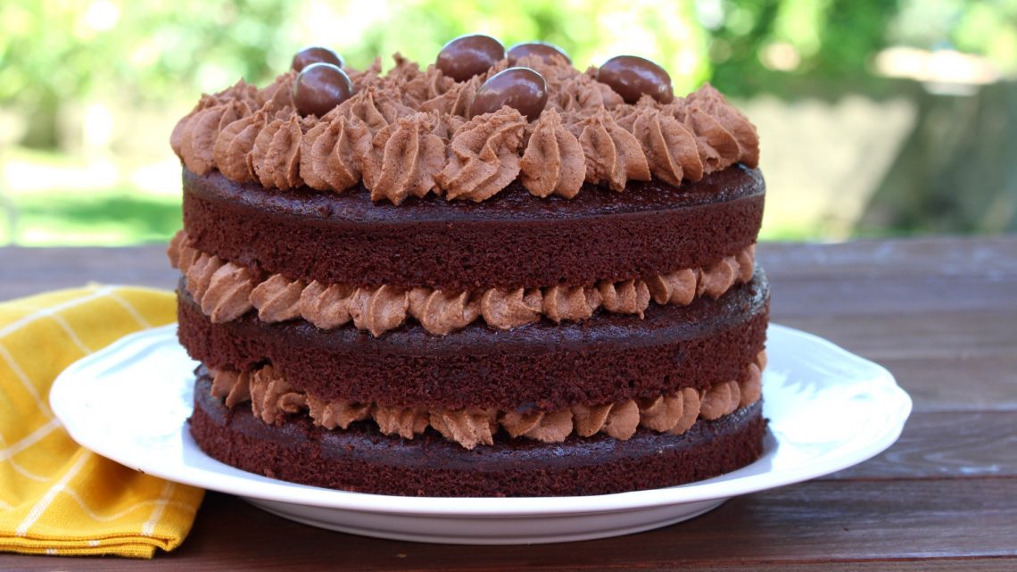 Receta de tarta de chocolate ideal para cumpleaños