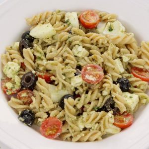 Receta de ensalada de pasta con pesto en Thermomix
