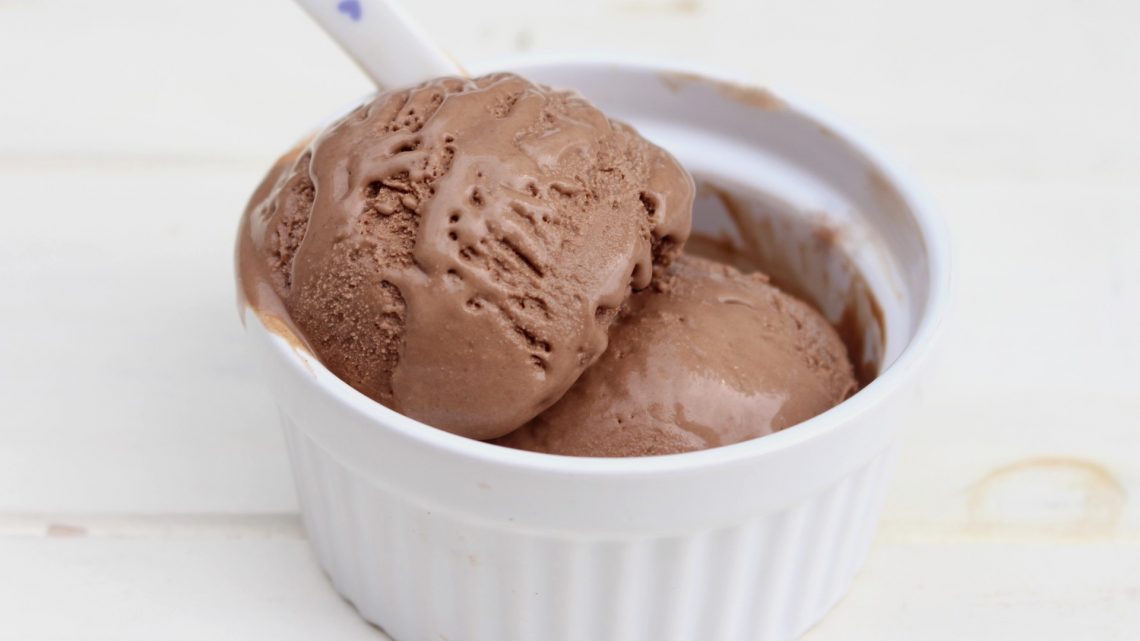 Receta de helado casero de chocolate
