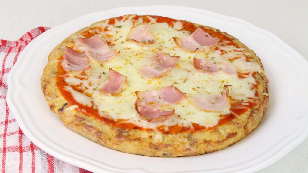 Tortilla pizza Receta fácil y original Saltando la dieta
