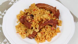 Receta de arroz con costilla adobada de cerdo en olla de cocción lenta