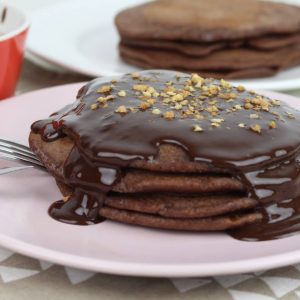 Receta de tortitas americanas de chocolate con Mambo