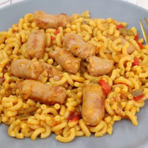 Receta de fideuá de salchichas frescas con olla GM